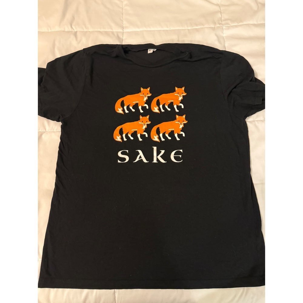 Kilted Mermaid Vero Beach FL Fox Sake Graphic T-Shirt Black Eco-Hybrid Large